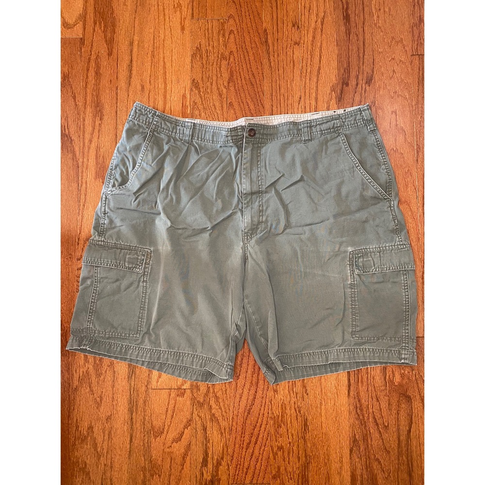 Woolrich Light Olive Green Cargo Shorts Size‎ 40